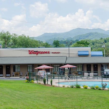 Relax Inn - Bryson City Eksteriør billede