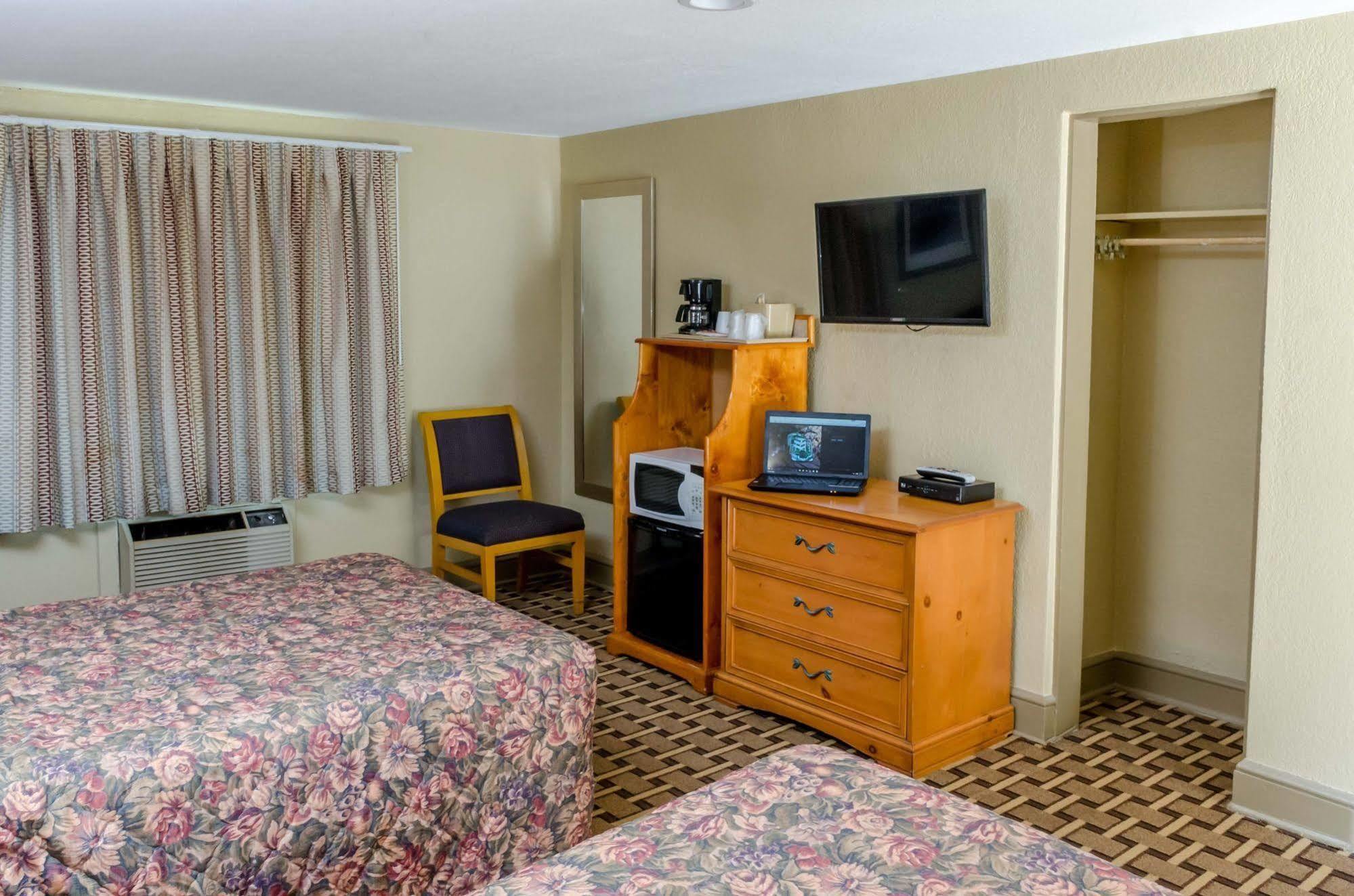 Relax Inn - Bryson City Eksteriør billede